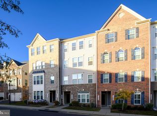 10060 Dorsey Ln #41, Lanham, MD 20706