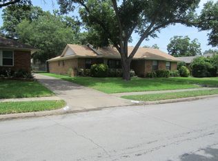 2305 W Way Ave, Garland, TX 75042