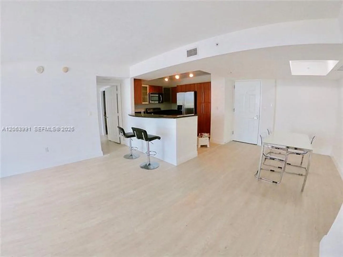 3232 SW 22nd St cu-1708, Miami, FL 33145 — Photo 2