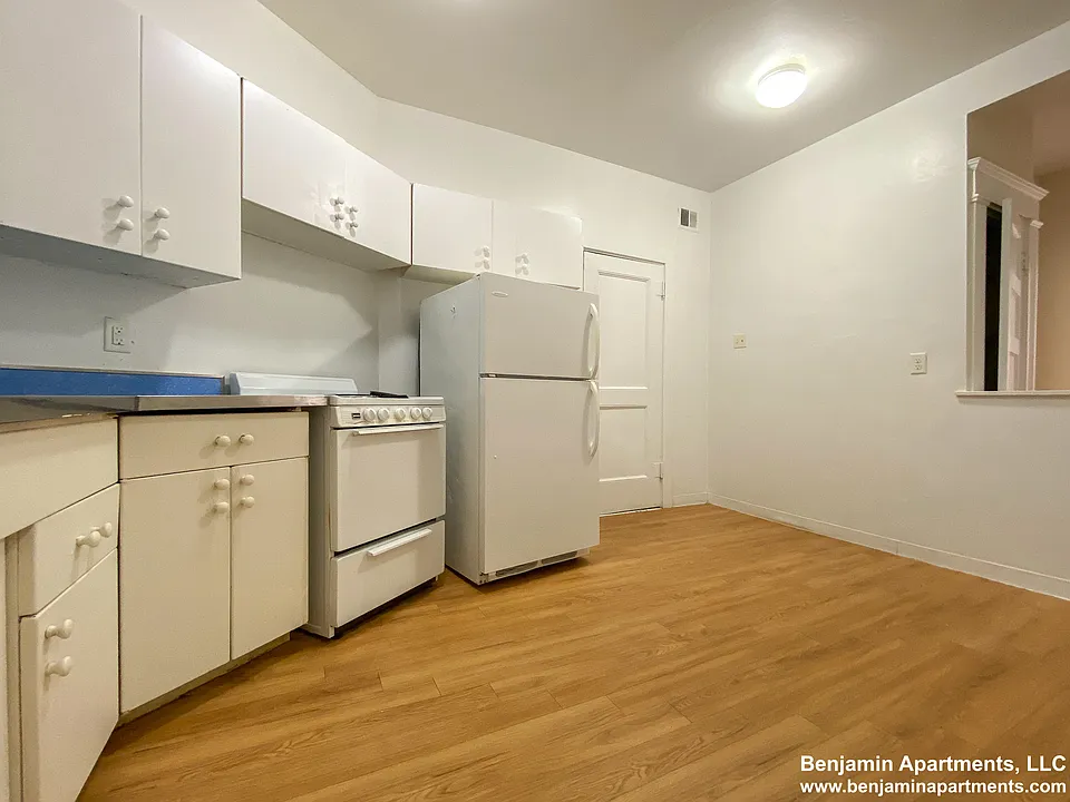 1595 Beacon St #45