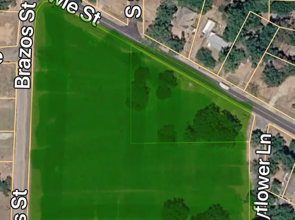 E Bowie Ave, Crockett, TX 75835