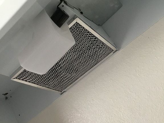 3rd image of 667 Emerald Ave APT D