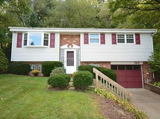 5411 Beechnut Dr, Gibsonia, PA 15044