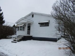 709 Garden St, Connellsville, PA 15425