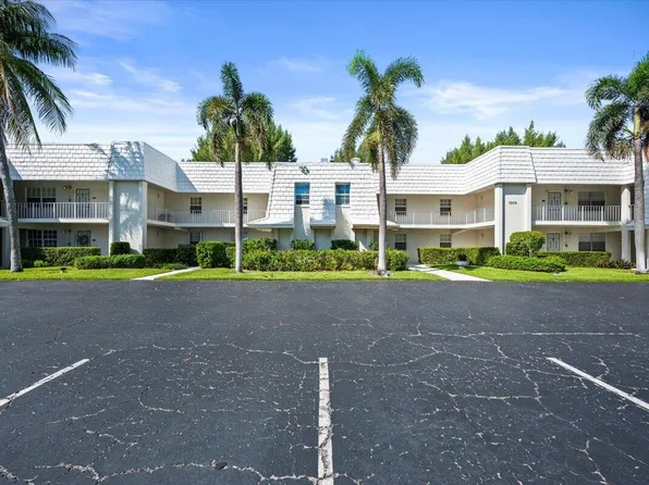 1205 E SANDY Lane E #249, Singer Island, FL 33404