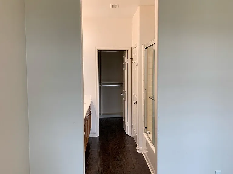 35 Walter Way — Photo 5