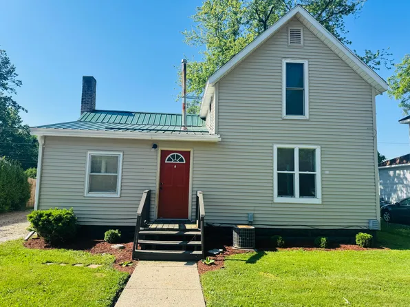 209 E Main St, Brook, IN 47922