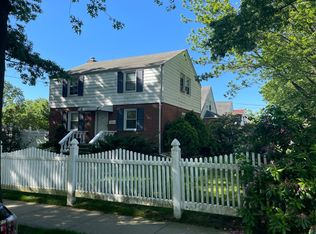 79 Oliver Ave, Valley Stream, NY 11580