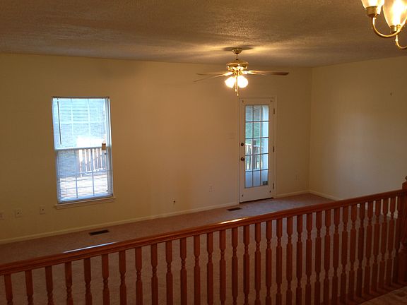 Dining / Living Room