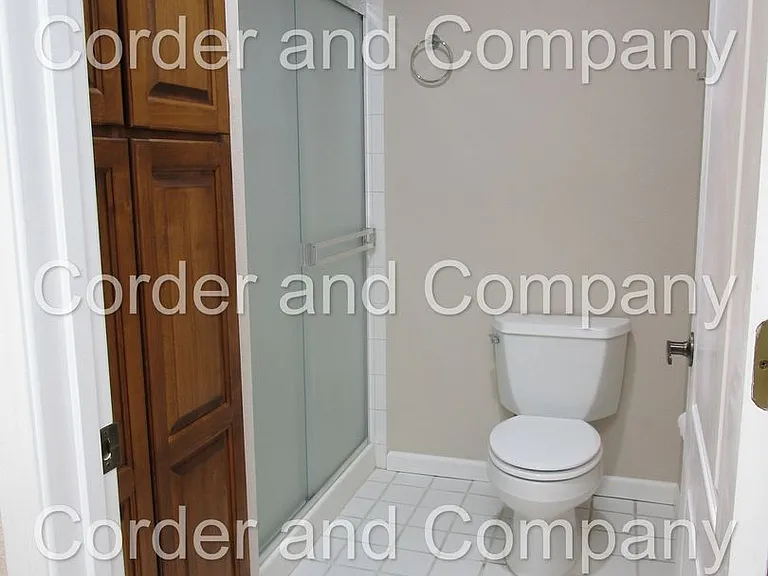 3345 Esplanade Cir SE — Photo 32