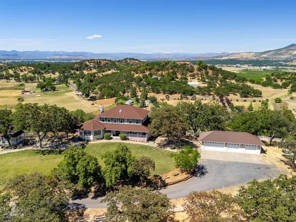 5311 Pioneer Rd, Medford, OR 97501