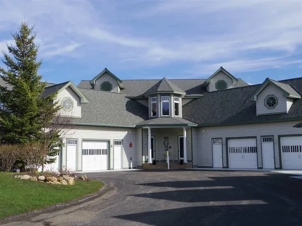 810 Harbor Watch Dr APT 58, Petoskey, MI 49770
