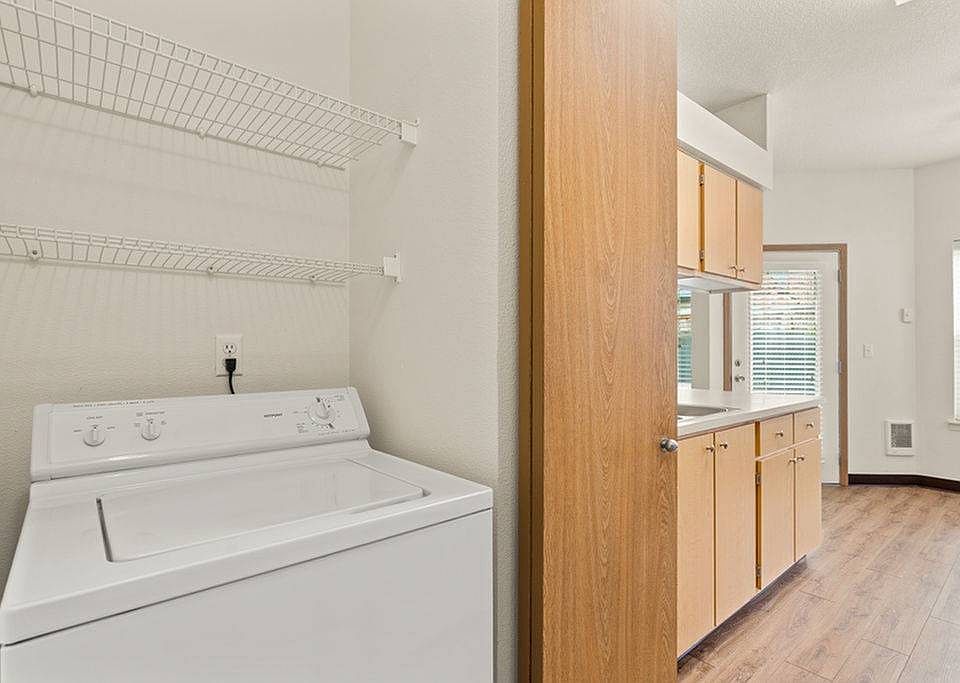 In-Unit Washer and Dryer