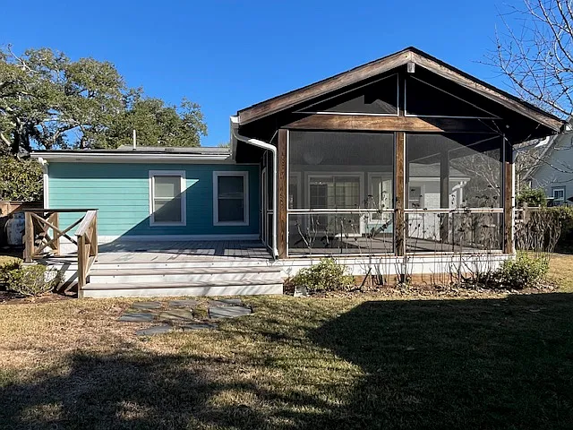 1473 Indian St — Photo 14