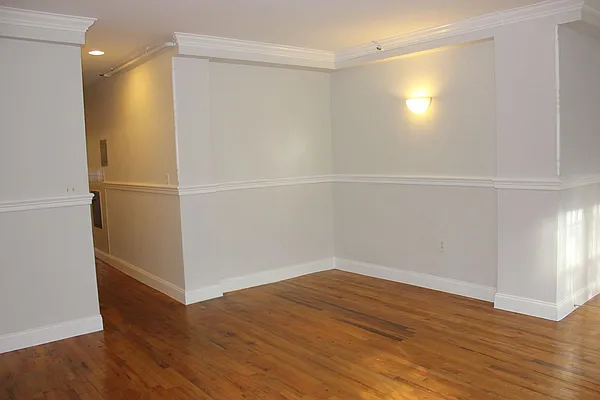 Rented by D&D Realty Services | media 18