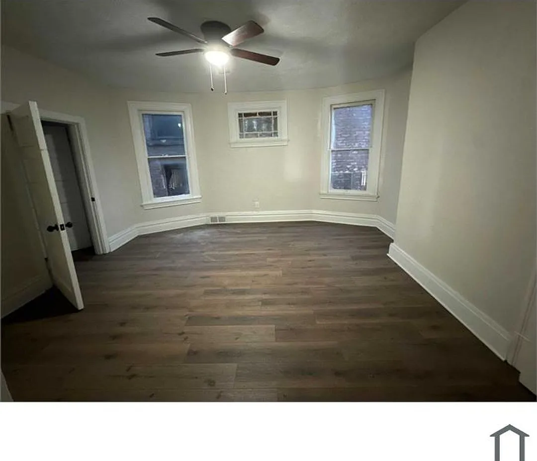 5 bed, 3006 sqft, $1,889 — Photo 1