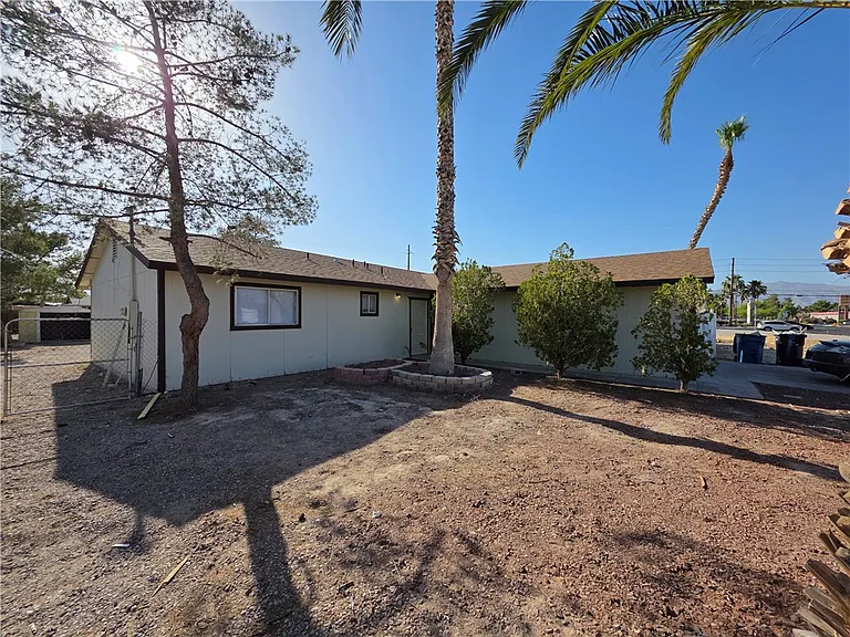 4341 San Mateo St — Photo 1