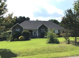 9 Kirstie Ln, Winterville, GA 30683