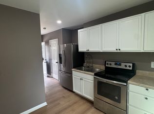 1512 Jamestown Dr, Auburn, GA 30011