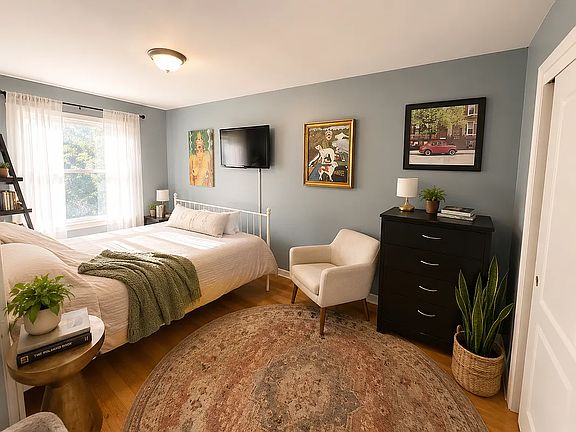 4th image of 341 Palmetto St #4