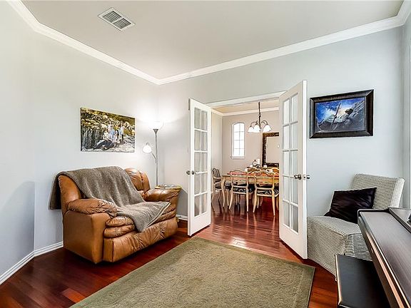 4th image of 5541 Rockwood Dr