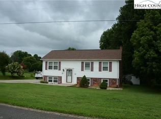 1628 Windy Ridge Rd, North Wilkesboro, NC 28659