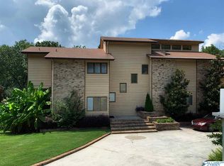 1516 Chandler Rd SE, Huntsville, AL 35801