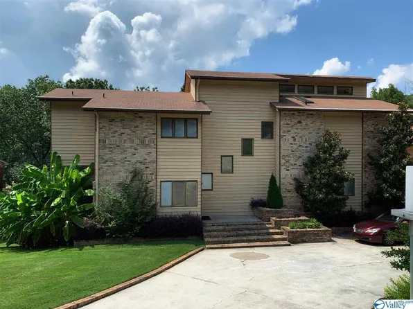 1516 Chandler Rd SE, Huntsville, AL 35801