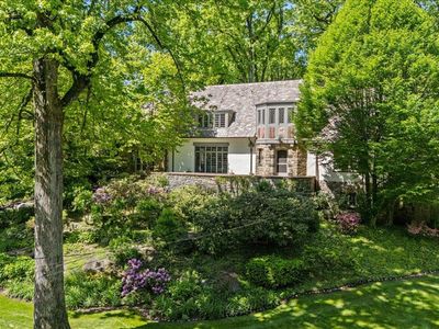 8 South Drive, Larchmont, NY, 10538