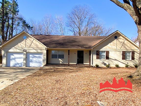 2nd image of 3610 Woodland Dr