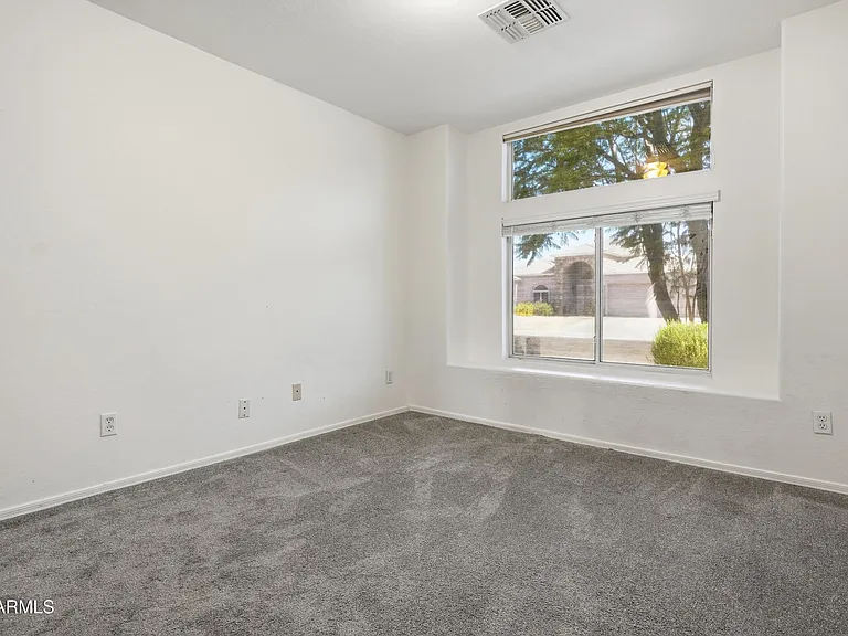4441 E Cottonwood Ln — Photo 23