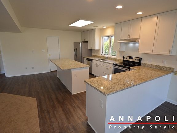 4th image of 1248 Washington Dr