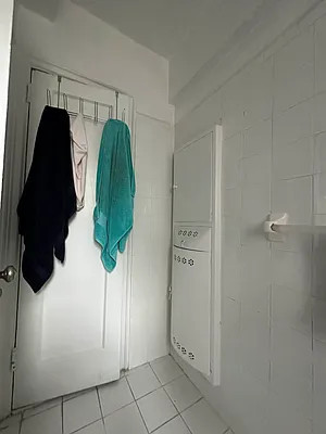 Rented by Green Home NY Realty LLC | media 7