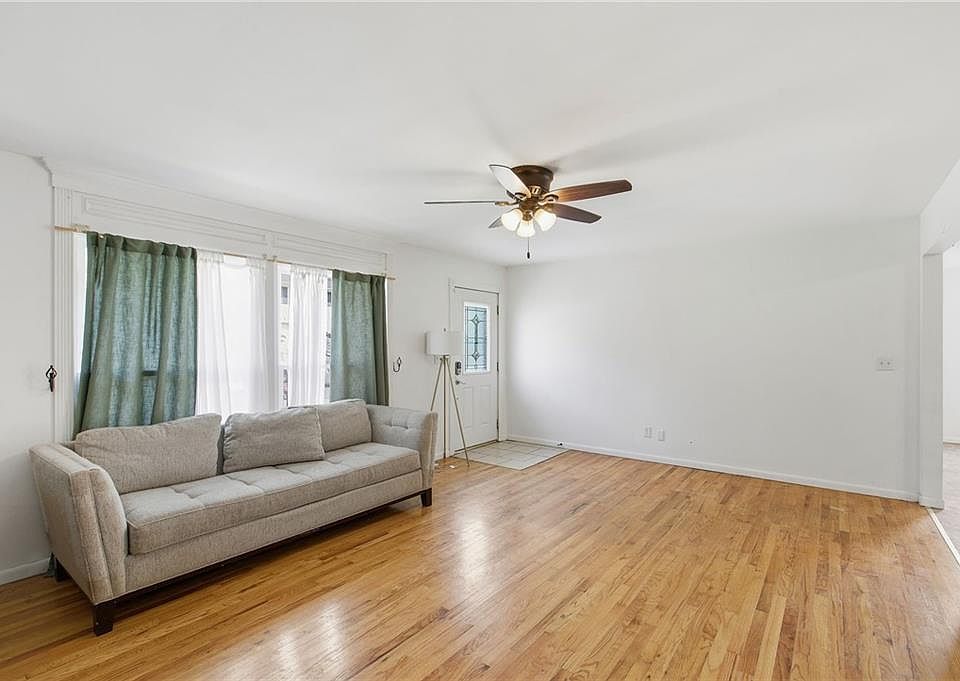 1st image of 112 Collette St