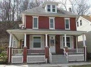 2 N 2nd St, Wormleysburg, PA 17043
