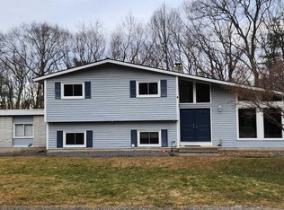 12 Brek Dr, Merrimack, NH 03054
