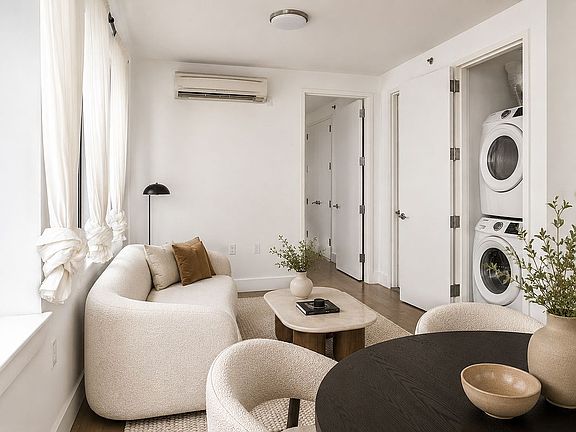 5th image of 52 Convent Ave #1B