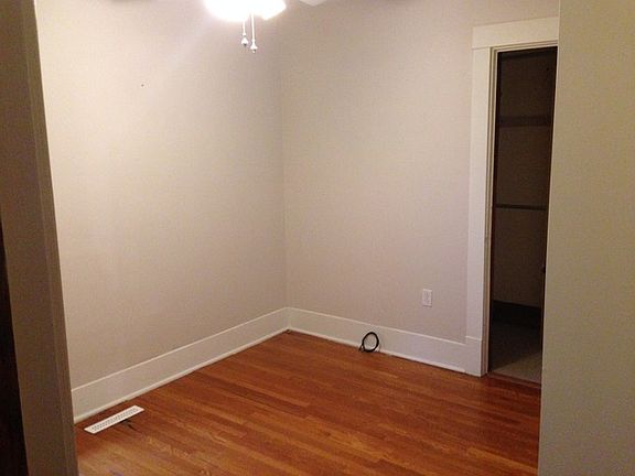 5th image of 300 E Kimball Ave