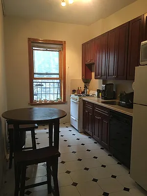 Rented by Reliable L Management LLC | media 16