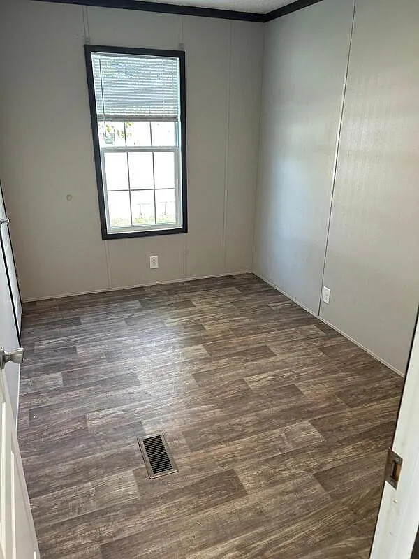 3 bed, 2.0 bath, $1,250 — Photo 3