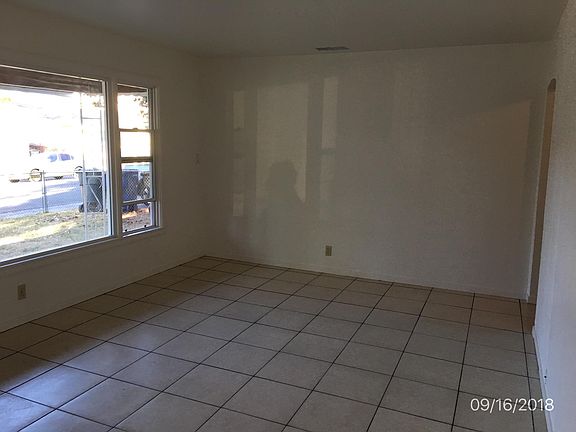 4th image of 1460 Sterling St