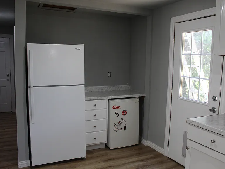 6075 Anahuac Ave — Photo 6