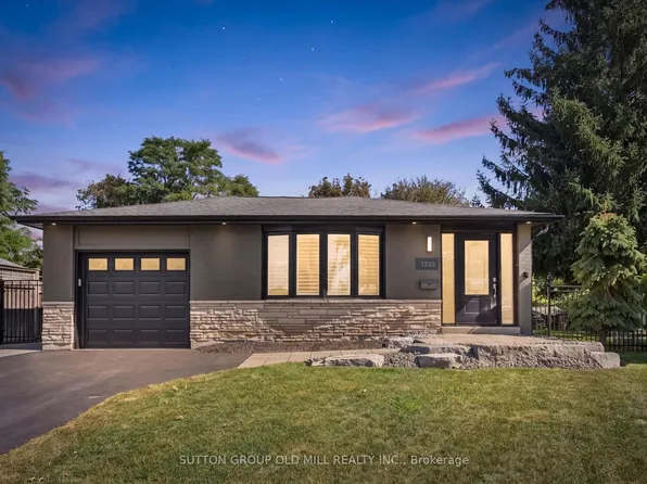 1233 Michael Cres, Cambridge, ON N3H 2R1