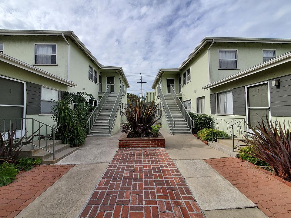 1st image of 17915 Crenshaw Blvd