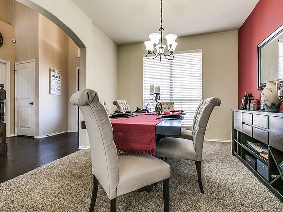 4th image of 208 Riverstone Way