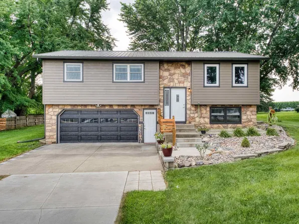 46871 265th St, Sioux Falls, SD 57106