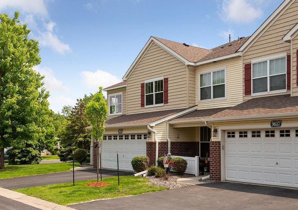 1st image of 9655 Linden Ln N #204