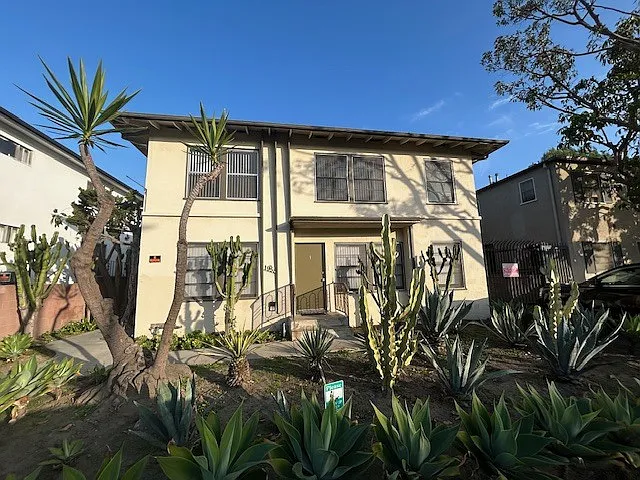 1958 S. Shenandoah St. — Photo 2