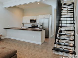 225 E Mistletoe Ave, San Antonio, TX 78212