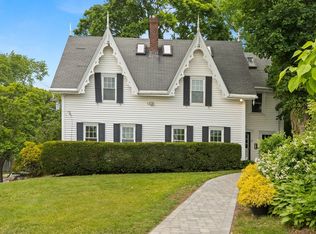 71 Redington St, Swampscott, MA 01907